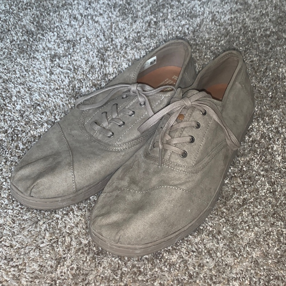 Men’s toms
